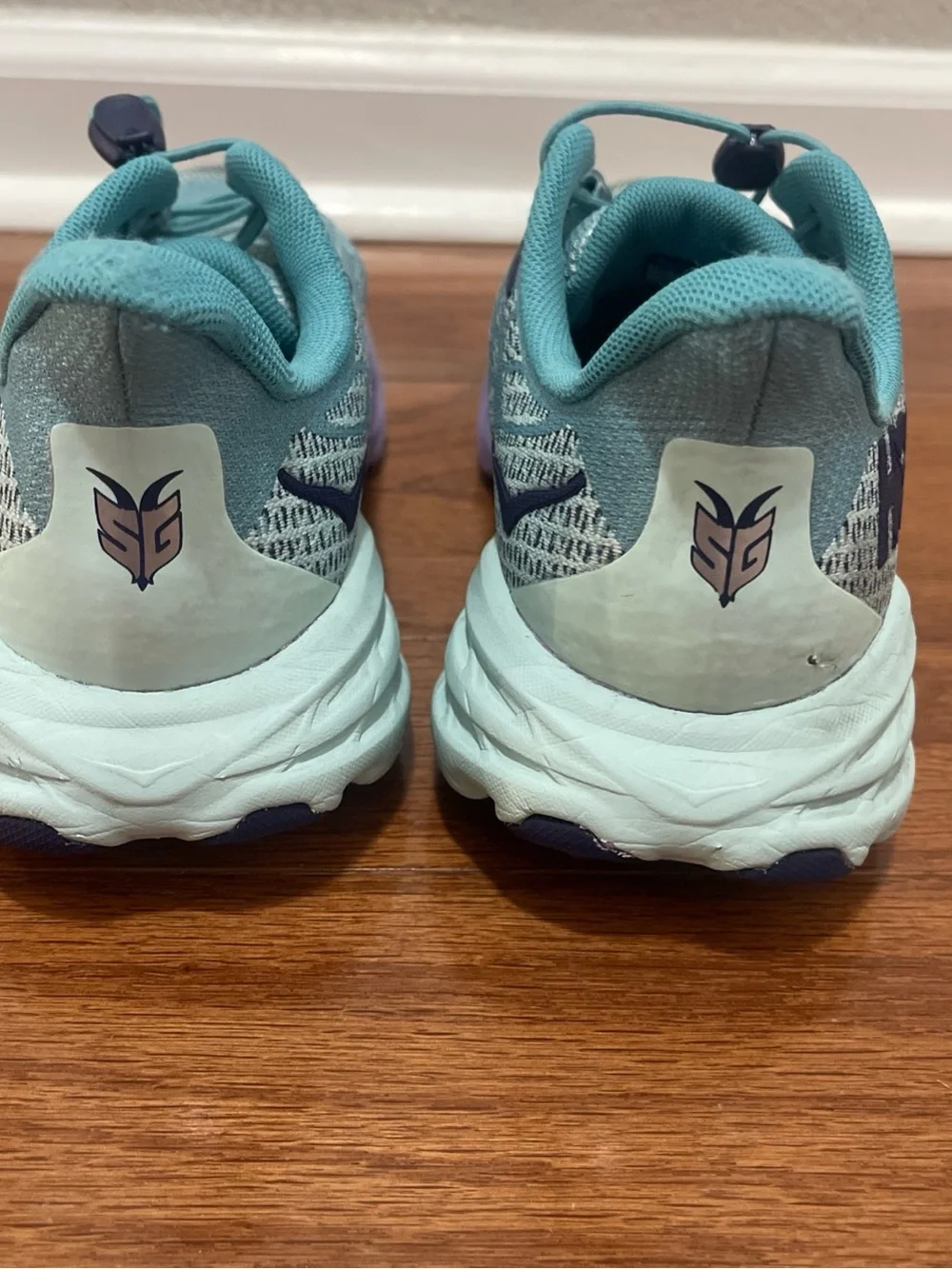Hoka One One Speedgoat 5 Ocean Mist Lilac 1134470 Sz 6.5 MD